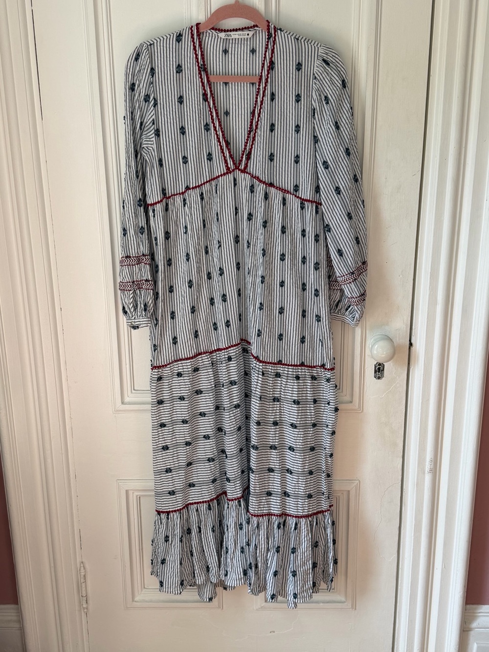 Women’s Zara Striped Embroidered Long Sleeve V Neck Peasant Maxi Dress Size XS